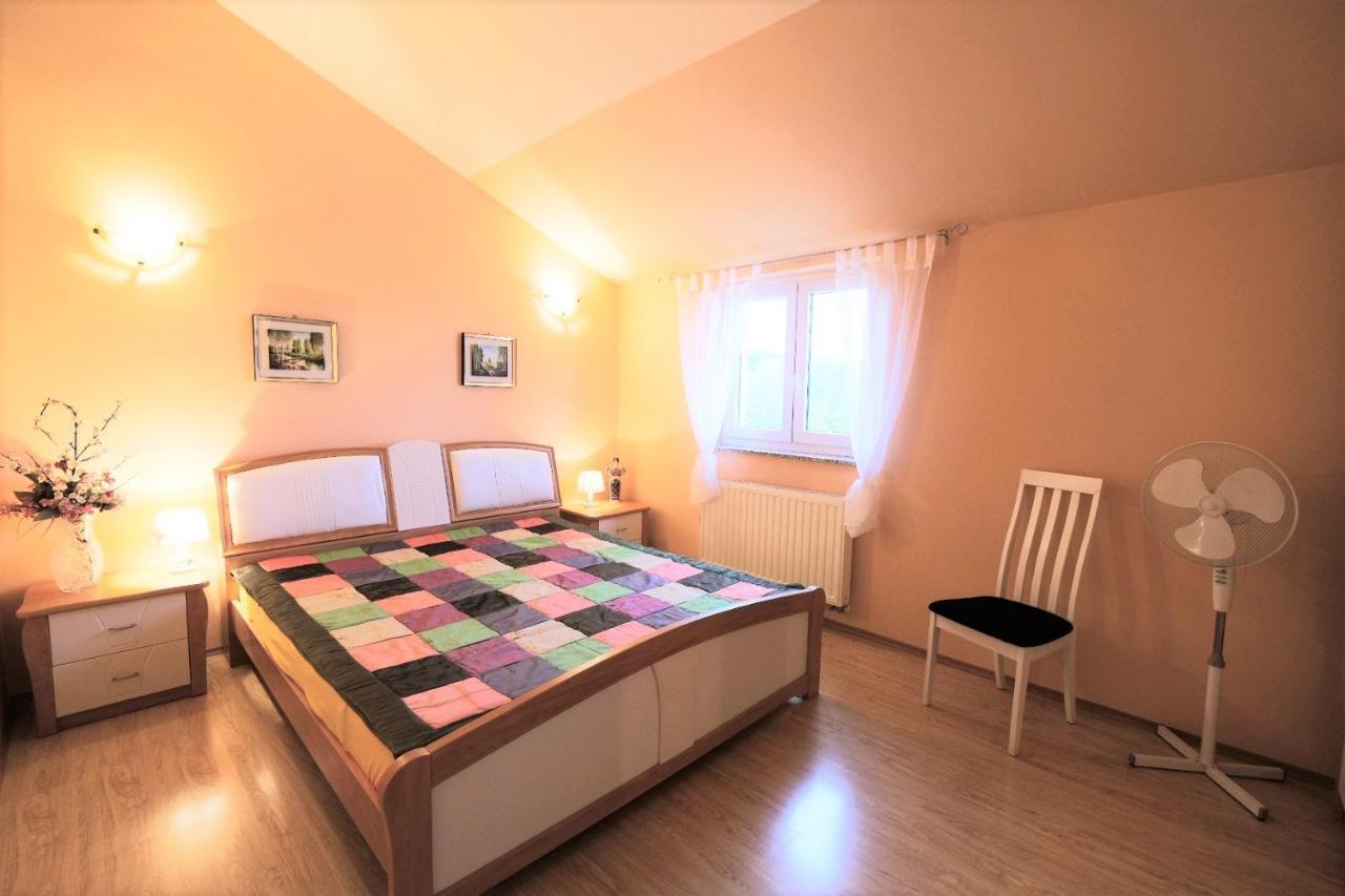 Apartments Coral, Klimno, Island Krk Eksteriør bilde